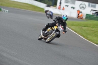 Mallory-park-Leicestershire;Mallory-park-photographs;Motorcycle-action-photographs;classic-bikes;event-digital-images;eventdigitalimages;mallory-park;no-limits-trackday;peter-wileman-photography;vintage-bikes;vintage-motorcycles;vmcc-festival-1000-bikes