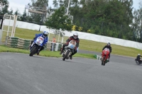 Mallory-park-Leicestershire;Mallory-park-photographs;Motorcycle-action-photographs;classic-bikes;event-digital-images;eventdigitalimages;mallory-park;no-limits-trackday;peter-wileman-photography;vintage-bikes;vintage-motorcycles;vmcc-festival-1000-bikes