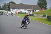 Mallory-park-Leicestershire;Mallory-park-photographs;Motorcycle-action-photographs;classic-bikes;event-digital-images;eventdigitalimages;mallory-park;no-limits-trackday;peter-wileman-photography;vintage-bikes;vintage-motorcycles;vmcc-festival-1000-bikes