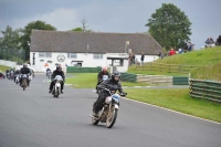 Mallory-park-Leicestershire;Mallory-park-photographs;Motorcycle-action-photographs;classic-bikes;event-digital-images;eventdigitalimages;mallory-park;no-limits-trackday;peter-wileman-photography;vintage-bikes;vintage-motorcycles;vmcc-festival-1000-bikes