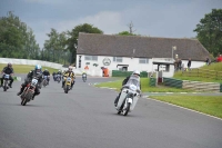 Mallory-park-Leicestershire;Mallory-park-photographs;Motorcycle-action-photographs;classic-bikes;event-digital-images;eventdigitalimages;mallory-park;no-limits-trackday;peter-wileman-photography;vintage-bikes;vintage-motorcycles;vmcc-festival-1000-bikes