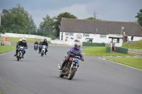 Mallory-park-Leicestershire;Mallory-park-photographs;Motorcycle-action-photographs;classic-bikes;event-digital-images;eventdigitalimages;mallory-park;no-limits-trackday;peter-wileman-photography;vintage-bikes;vintage-motorcycles;vmcc-festival-1000-bikes