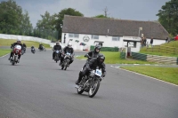 Mallory-park-Leicestershire;Mallory-park-photographs;Motorcycle-action-photographs;classic-bikes;event-digital-images;eventdigitalimages;mallory-park;no-limits-trackday;peter-wileman-photography;vintage-bikes;vintage-motorcycles;vmcc-festival-1000-bikes