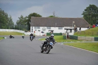 Mallory-park-Leicestershire;Mallory-park-photographs;Motorcycle-action-photographs;classic-bikes;event-digital-images;eventdigitalimages;mallory-park;no-limits-trackday;peter-wileman-photography;vintage-bikes;vintage-motorcycles;vmcc-festival-1000-bikes