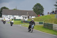 Mallory-park-Leicestershire;Mallory-park-photographs;Motorcycle-action-photographs;classic-bikes;event-digital-images;eventdigitalimages;mallory-park;no-limits-trackday;peter-wileman-photography;vintage-bikes;vintage-motorcycles;vmcc-festival-1000-bikes