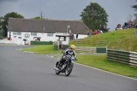 Mallory-park-Leicestershire;Mallory-park-photographs;Motorcycle-action-photographs;classic-bikes;event-digital-images;eventdigitalimages;mallory-park;no-limits-trackday;peter-wileman-photography;vintage-bikes;vintage-motorcycles;vmcc-festival-1000-bikes