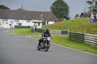 Mallory-park-Leicestershire;Mallory-park-photographs;Motorcycle-action-photographs;classic-bikes;event-digital-images;eventdigitalimages;mallory-park;no-limits-trackday;peter-wileman-photography;vintage-bikes;vintage-motorcycles;vmcc-festival-1000-bikes