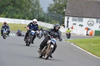 Mallory-park-Leicestershire;Mallory-park-photographs;Motorcycle-action-photographs;classic-bikes;event-digital-images;eventdigitalimages;mallory-park;no-limits-trackday;peter-wileman-photography;vintage-bikes;vintage-motorcycles;vmcc-festival-1000-bikes