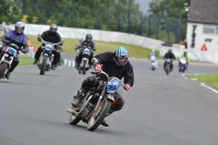 Mallory-park-Leicestershire;Mallory-park-photographs;Motorcycle-action-photographs;classic-bikes;event-digital-images;eventdigitalimages;mallory-park;no-limits-trackday;peter-wileman-photography;vintage-bikes;vintage-motorcycles;vmcc-festival-1000-bikes