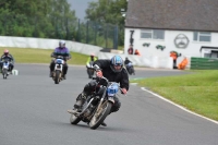 Mallory-park-Leicestershire;Mallory-park-photographs;Motorcycle-action-photographs;classic-bikes;event-digital-images;eventdigitalimages;mallory-park;no-limits-trackday;peter-wileman-photography;vintage-bikes;vintage-motorcycles;vmcc-festival-1000-bikes