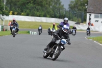 Mallory-park-Leicestershire;Mallory-park-photographs;Motorcycle-action-photographs;classic-bikes;event-digital-images;eventdigitalimages;mallory-park;no-limits-trackday;peter-wileman-photography;vintage-bikes;vintage-motorcycles;vmcc-festival-1000-bikes