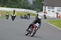 Mallory-park-Leicestershire;Mallory-park-photographs;Motorcycle-action-photographs;classic-bikes;event-digital-images;eventdigitalimages;mallory-park;no-limits-trackday;peter-wileman-photography;vintage-bikes;vintage-motorcycles;vmcc-festival-1000-bikes