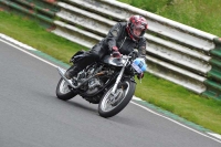 Mallory-park-Leicestershire;Mallory-park-photographs;Motorcycle-action-photographs;classic-bikes;event-digital-images;eventdigitalimages;mallory-park;no-limits-trackday;peter-wileman-photography;vintage-bikes;vintage-motorcycles;vmcc-festival-1000-bikes