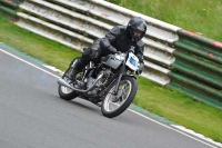 Mallory-park-Leicestershire;Mallory-park-photographs;Motorcycle-action-photographs;classic-bikes;event-digital-images;eventdigitalimages;mallory-park;no-limits-trackday;peter-wileman-photography;vintage-bikes;vintage-motorcycles;vmcc-festival-1000-bikes