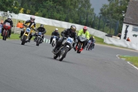 Mallory-park-Leicestershire;Mallory-park-photographs;Motorcycle-action-photographs;classic-bikes;event-digital-images;eventdigitalimages;mallory-park;no-limits-trackday;peter-wileman-photography;vintage-bikes;vintage-motorcycles;vmcc-festival-1000-bikes