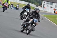 Mallory-park-Leicestershire;Mallory-park-photographs;Motorcycle-action-photographs;classic-bikes;event-digital-images;eventdigitalimages;mallory-park;no-limits-trackday;peter-wileman-photography;vintage-bikes;vintage-motorcycles;vmcc-festival-1000-bikes