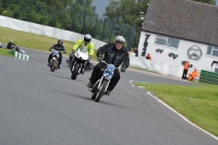 Mallory-park-Leicestershire;Mallory-park-photographs;Motorcycle-action-photographs;classic-bikes;event-digital-images;eventdigitalimages;mallory-park;no-limits-trackday;peter-wileman-photography;vintage-bikes;vintage-motorcycles;vmcc-festival-1000-bikes
