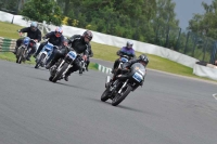 Mallory-park-Leicestershire;Mallory-park-photographs;Motorcycle-action-photographs;classic-bikes;event-digital-images;eventdigitalimages;mallory-park;no-limits-trackday;peter-wileman-photography;vintage-bikes;vintage-motorcycles;vmcc-festival-1000-bikes