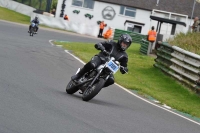 Mallory-park-Leicestershire;Mallory-park-photographs;Motorcycle-action-photographs;classic-bikes;event-digital-images;eventdigitalimages;mallory-park;no-limits-trackday;peter-wileman-photography;vintage-bikes;vintage-motorcycles;vmcc-festival-1000-bikes