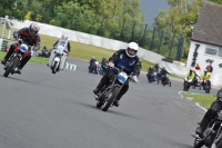 Mallory-park-Leicestershire;Mallory-park-photographs;Motorcycle-action-photographs;classic-bikes;event-digital-images;eventdigitalimages;mallory-park;no-limits-trackday;peter-wileman-photography;vintage-bikes;vintage-motorcycles;vmcc-festival-1000-bikes