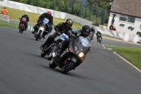 Mallory-park-Leicestershire;Mallory-park-photographs;Motorcycle-action-photographs;classic-bikes;event-digital-images;eventdigitalimages;mallory-park;no-limits-trackday;peter-wileman-photography;vintage-bikes;vintage-motorcycles;vmcc-festival-1000-bikes