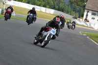 Mallory-park-Leicestershire;Mallory-park-photographs;Motorcycle-action-photographs;classic-bikes;event-digital-images;eventdigitalimages;mallory-park;no-limits-trackday;peter-wileman-photography;vintage-bikes;vintage-motorcycles;vmcc-festival-1000-bikes