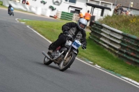 Mallory-park-Leicestershire;Mallory-park-photographs;Motorcycle-action-photographs;classic-bikes;event-digital-images;eventdigitalimages;mallory-park;no-limits-trackday;peter-wileman-photography;vintage-bikes;vintage-motorcycles;vmcc-festival-1000-bikes