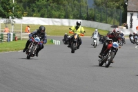 Mallory-park-Leicestershire;Mallory-park-photographs;Motorcycle-action-photographs;classic-bikes;event-digital-images;eventdigitalimages;mallory-park;no-limits-trackday;peter-wileman-photography;vintage-bikes;vintage-motorcycles;vmcc-festival-1000-bikes