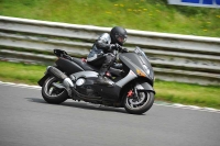 Mallory-park-Leicestershire;Mallory-park-photographs;Motorcycle-action-photographs;classic-bikes;event-digital-images;eventdigitalimages;mallory-park;no-limits-trackday;peter-wileman-photography;vintage-bikes;vintage-motorcycles;vmcc-festival-1000-bikes