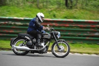 Mallory-park-Leicestershire;Mallory-park-photographs;Motorcycle-action-photographs;classic-bikes;event-digital-images;eventdigitalimages;mallory-park;no-limits-trackday;peter-wileman-photography;vintage-bikes;vintage-motorcycles;vmcc-festival-1000-bikes