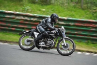 Mallory-park-Leicestershire;Mallory-park-photographs;Motorcycle-action-photographs;classic-bikes;event-digital-images;eventdigitalimages;mallory-park;no-limits-trackday;peter-wileman-photography;vintage-bikes;vintage-motorcycles;vmcc-festival-1000-bikes