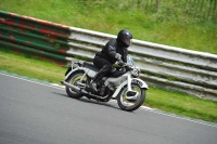 Mallory-park-Leicestershire;Mallory-park-photographs;Motorcycle-action-photographs;classic-bikes;event-digital-images;eventdigitalimages;mallory-park;no-limits-trackday;peter-wileman-photography;vintage-bikes;vintage-motorcycles;vmcc-festival-1000-bikes