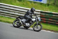 Mallory-park-Leicestershire;Mallory-park-photographs;Motorcycle-action-photographs;classic-bikes;event-digital-images;eventdigitalimages;mallory-park;no-limits-trackday;peter-wileman-photography;vintage-bikes;vintage-motorcycles;vmcc-festival-1000-bikes
