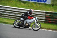 Mallory-park-Leicestershire;Mallory-park-photographs;Motorcycle-action-photographs;classic-bikes;event-digital-images;eventdigitalimages;mallory-park;no-limits-trackday;peter-wileman-photography;vintage-bikes;vintage-motorcycles;vmcc-festival-1000-bikes