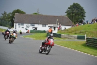 Mallory-park-Leicestershire;Mallory-park-photographs;Motorcycle-action-photographs;classic-bikes;event-digital-images;eventdigitalimages;mallory-park;no-limits-trackday;peter-wileman-photography;vintage-bikes;vintage-motorcycles;vmcc-festival-1000-bikes