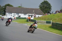 Mallory-park-Leicestershire;Mallory-park-photographs;Motorcycle-action-photographs;classic-bikes;event-digital-images;eventdigitalimages;mallory-park;no-limits-trackday;peter-wileman-photography;vintage-bikes;vintage-motorcycles;vmcc-festival-1000-bikes