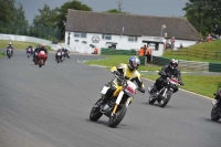 Mallory-park-Leicestershire;Mallory-park-photographs;Motorcycle-action-photographs;classic-bikes;event-digital-images;eventdigitalimages;mallory-park;no-limits-trackday;peter-wileman-photography;vintage-bikes;vintage-motorcycles;vmcc-festival-1000-bikes