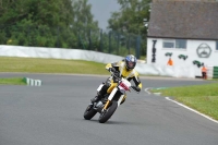 Mallory-park-Leicestershire;Mallory-park-photographs;Motorcycle-action-photographs;classic-bikes;event-digital-images;eventdigitalimages;mallory-park;no-limits-trackday;peter-wileman-photography;vintage-bikes;vintage-motorcycles;vmcc-festival-1000-bikes