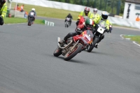 Mallory-park-Leicestershire;Mallory-park-photographs;Motorcycle-action-photographs;classic-bikes;event-digital-images;eventdigitalimages;mallory-park;no-limits-trackday;peter-wileman-photography;vintage-bikes;vintage-motorcycles;vmcc-festival-1000-bikes