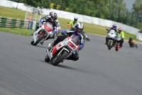 Mallory-park-Leicestershire;Mallory-park-photographs;Motorcycle-action-photographs;classic-bikes;event-digital-images;eventdigitalimages;mallory-park;no-limits-trackday;peter-wileman-photography;vintage-bikes;vintage-motorcycles;vmcc-festival-1000-bikes