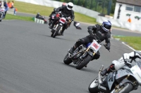 Mallory-park-Leicestershire;Mallory-park-photographs;Motorcycle-action-photographs;classic-bikes;event-digital-images;eventdigitalimages;mallory-park;no-limits-trackday;peter-wileman-photography;vintage-bikes;vintage-motorcycles;vmcc-festival-1000-bikes