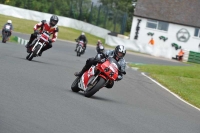 Mallory-park-Leicestershire;Mallory-park-photographs;Motorcycle-action-photographs;classic-bikes;event-digital-images;eventdigitalimages;mallory-park;no-limits-trackday;peter-wileman-photography;vintage-bikes;vintage-motorcycles;vmcc-festival-1000-bikes