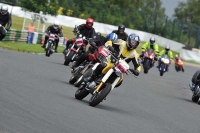 Mallory-park-Leicestershire;Mallory-park-photographs;Motorcycle-action-photographs;classic-bikes;event-digital-images;eventdigitalimages;mallory-park;no-limits-trackday;peter-wileman-photography;vintage-bikes;vintage-motorcycles;vmcc-festival-1000-bikes