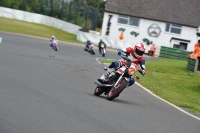 Mallory-park-Leicestershire;Mallory-park-photographs;Motorcycle-action-photographs;classic-bikes;event-digital-images;eventdigitalimages;mallory-park;no-limits-trackday;peter-wileman-photography;vintage-bikes;vintage-motorcycles;vmcc-festival-1000-bikes