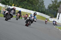 Mallory-park-Leicestershire;Mallory-park-photographs;Motorcycle-action-photographs;classic-bikes;event-digital-images;eventdigitalimages;mallory-park;no-limits-trackday;peter-wileman-photography;vintage-bikes;vintage-motorcycles;vmcc-festival-1000-bikes