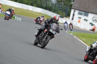 Mallory-park-Leicestershire;Mallory-park-photographs;Motorcycle-action-photographs;classic-bikes;event-digital-images;eventdigitalimages;mallory-park;no-limits-trackday;peter-wileman-photography;vintage-bikes;vintage-motorcycles;vmcc-festival-1000-bikes
