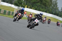 Mallory-park-Leicestershire;Mallory-park-photographs;Motorcycle-action-photographs;classic-bikes;event-digital-images;eventdigitalimages;mallory-park;no-limits-trackday;peter-wileman-photography;vintage-bikes;vintage-motorcycles;vmcc-festival-1000-bikes
