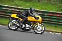 Mallory-park-Leicestershire;Mallory-park-photographs;Motorcycle-action-photographs;classic-bikes;event-digital-images;eventdigitalimages;mallory-park;no-limits-trackday;peter-wileman-photography;vintage-bikes;vintage-motorcycles;vmcc-festival-1000-bikes