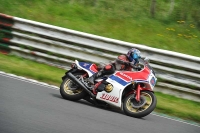 Mallory-park-Leicestershire;Mallory-park-photographs;Motorcycle-action-photographs;classic-bikes;event-digital-images;eventdigitalimages;mallory-park;no-limits-trackday;peter-wileman-photography;vintage-bikes;vintage-motorcycles;vmcc-festival-1000-bikes