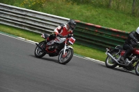 Mallory-park-Leicestershire;Mallory-park-photographs;Motorcycle-action-photographs;classic-bikes;event-digital-images;eventdigitalimages;mallory-park;no-limits-trackday;peter-wileman-photography;vintage-bikes;vintage-motorcycles;vmcc-festival-1000-bikes